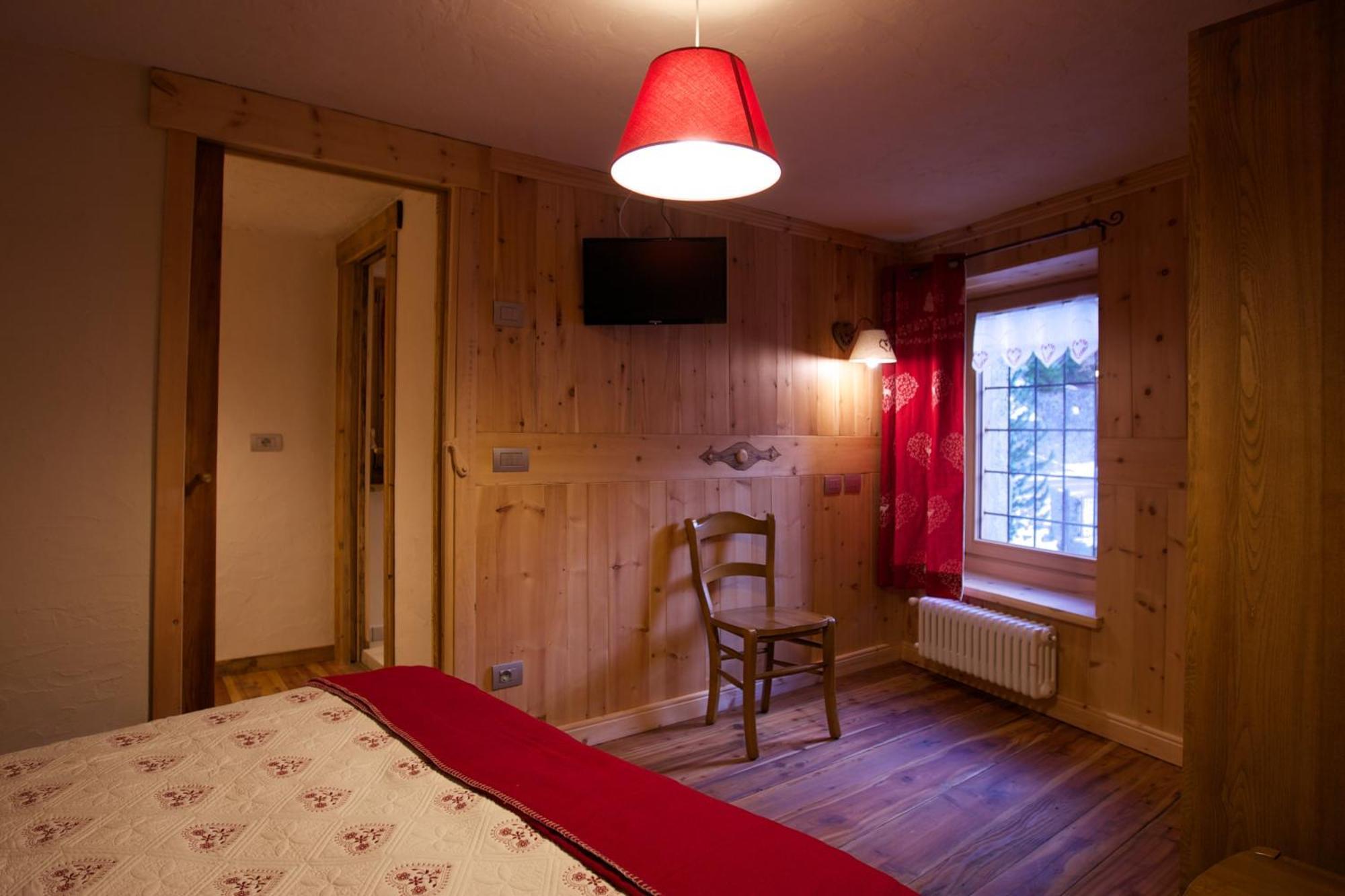 Maison Peroulaz Charvensod Zimmer foto