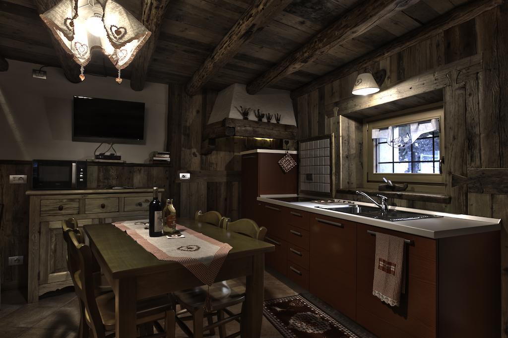 Maison Peroulaz Charvensod Zimmer foto